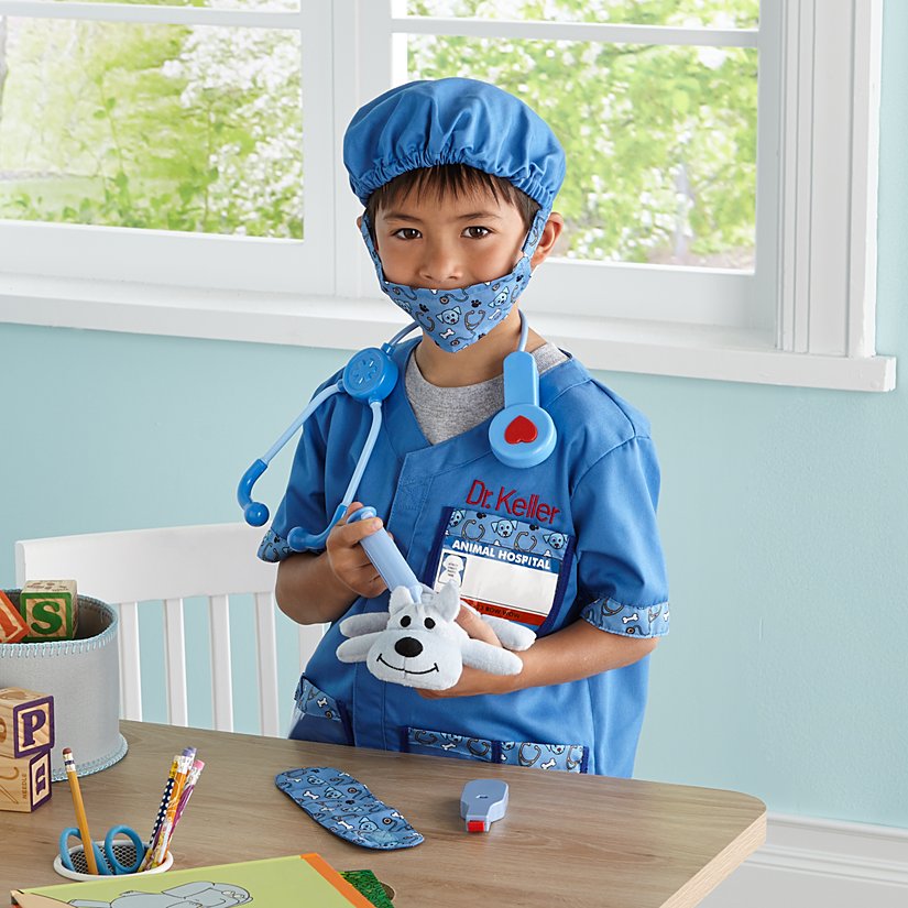 Melissa & Doug Veterinarian Dress Up Set