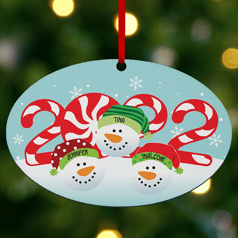 2022 Snowman Family Oval Ornament